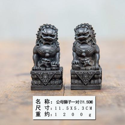 Mini Chinese-Style Rust-Iron Stone Lion Creative Desktop Ornament for Office Decor