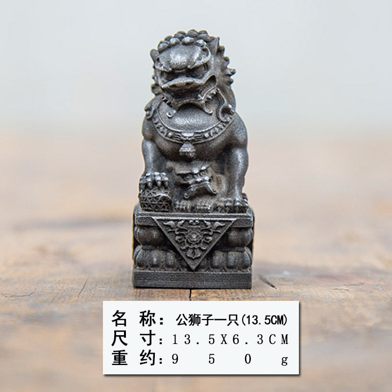 Mini Chinese-Style Rust-Iron Stone Lion Creative Desktop Ornament for Office Decor