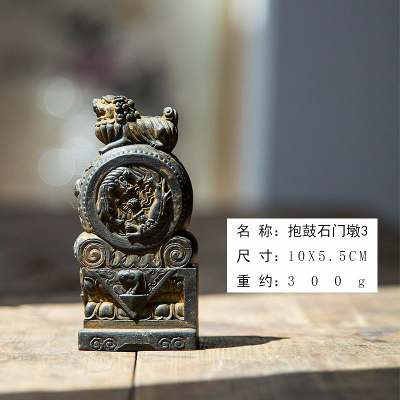 New Chinese-Style National-Inspired Cast Iron Imitation Drum Stone Doorstop Desktop Ornament, Handcrafted Tea Pet in Natural Finish