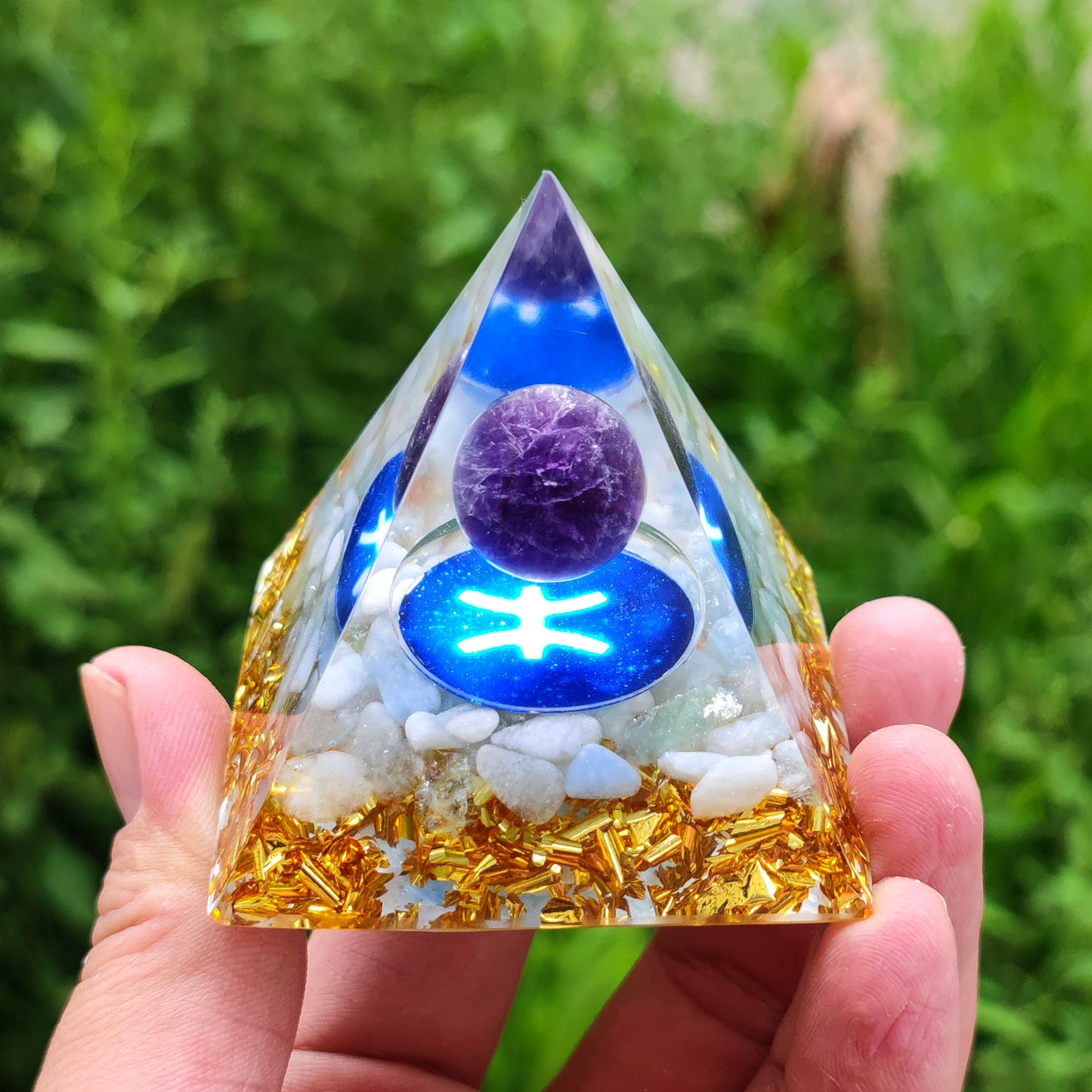 Twelve Zodiac Crystal Ball Stone Pyramid Resin Ornament
