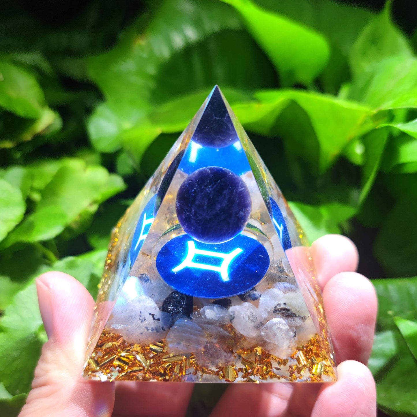 Twelve Zodiac Crystal Ball Stone Pyramid Resin Ornament