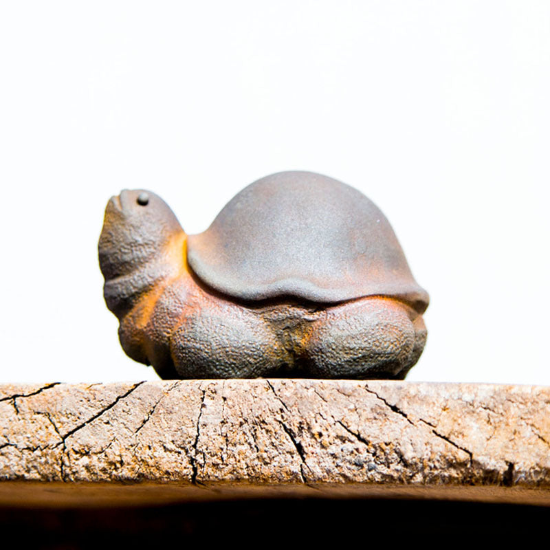 New Chinese-Style Creative Adorable Mini Turtle Ornament: Personalized Decor for Study, Tea Pet, Handcrafted Cast Iron-Style Home Decoration