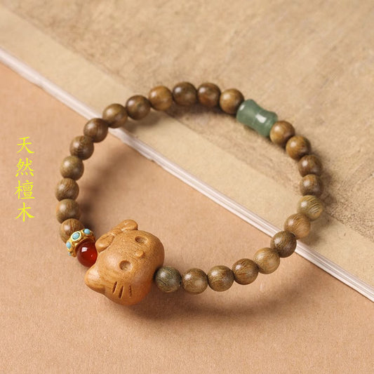 Natural Green Sandalwood Bracelet for Women with Sandalwood Carved Kitty Fortune-Attracting Prayer Beads