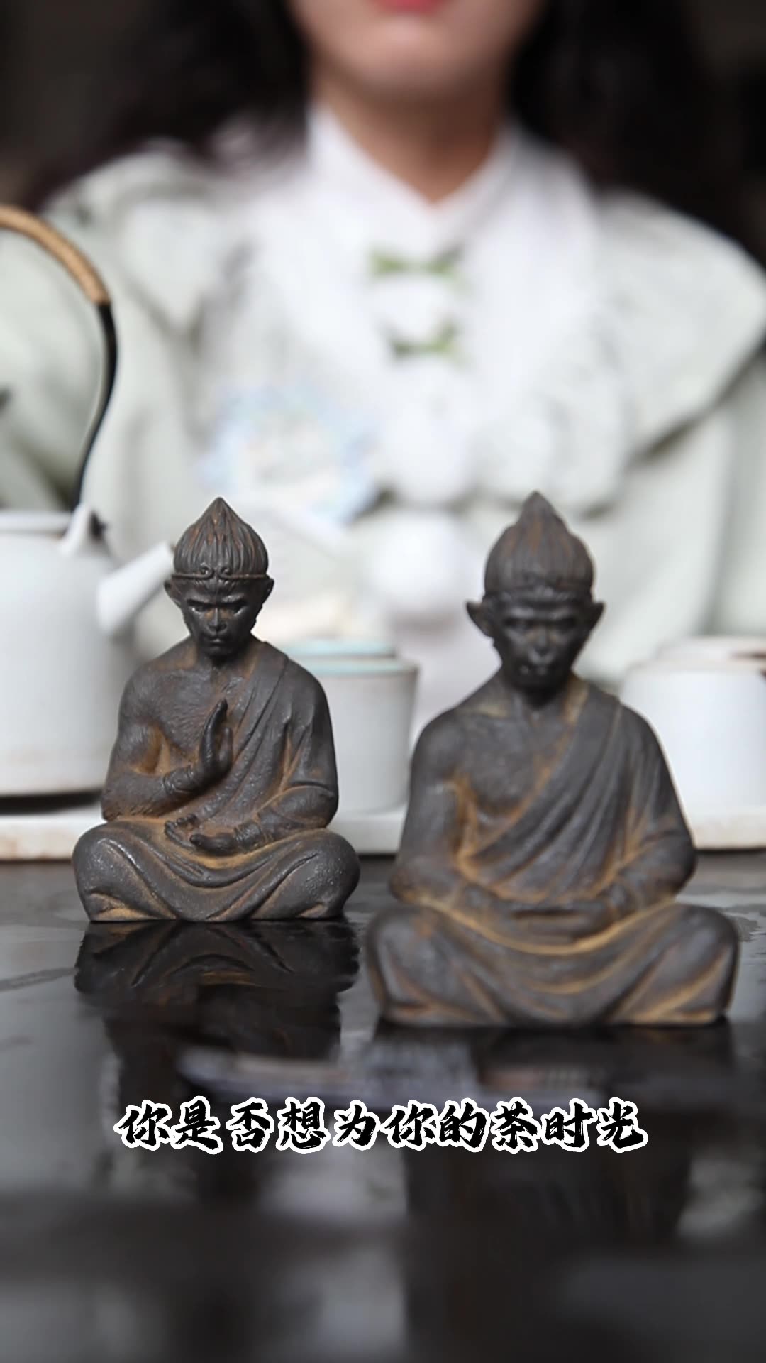 Neo-Chinese warrior Buddha Sun Wukong Monkey desktop iron ornament, home accent, and nourishing tea pet with a Zen-inspired design