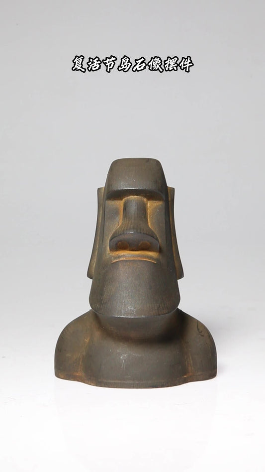 Nordic Creative Easter Island Moai Statue Craft Ornament, Handcrafted Small Decoration for Living Room or Office Desk Decor