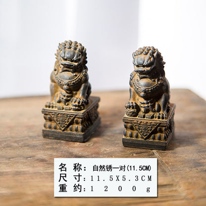 Mini Chinese-Style Rust-Iron Stone Lion Creative Desktop Ornament for Office Decor