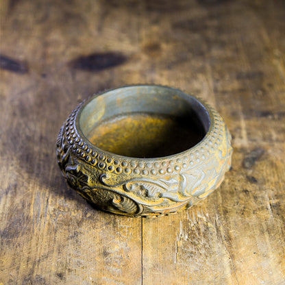 Chinese-Style New Oriental Lotus Vine Ashtray Made of Cast Iron