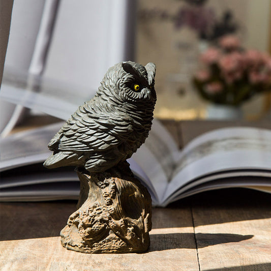 Original Rustic Patina Cast-Iron Style Owl Desk Ornament, Handcrafted Sculpture for Study Decor and Creative Decoration