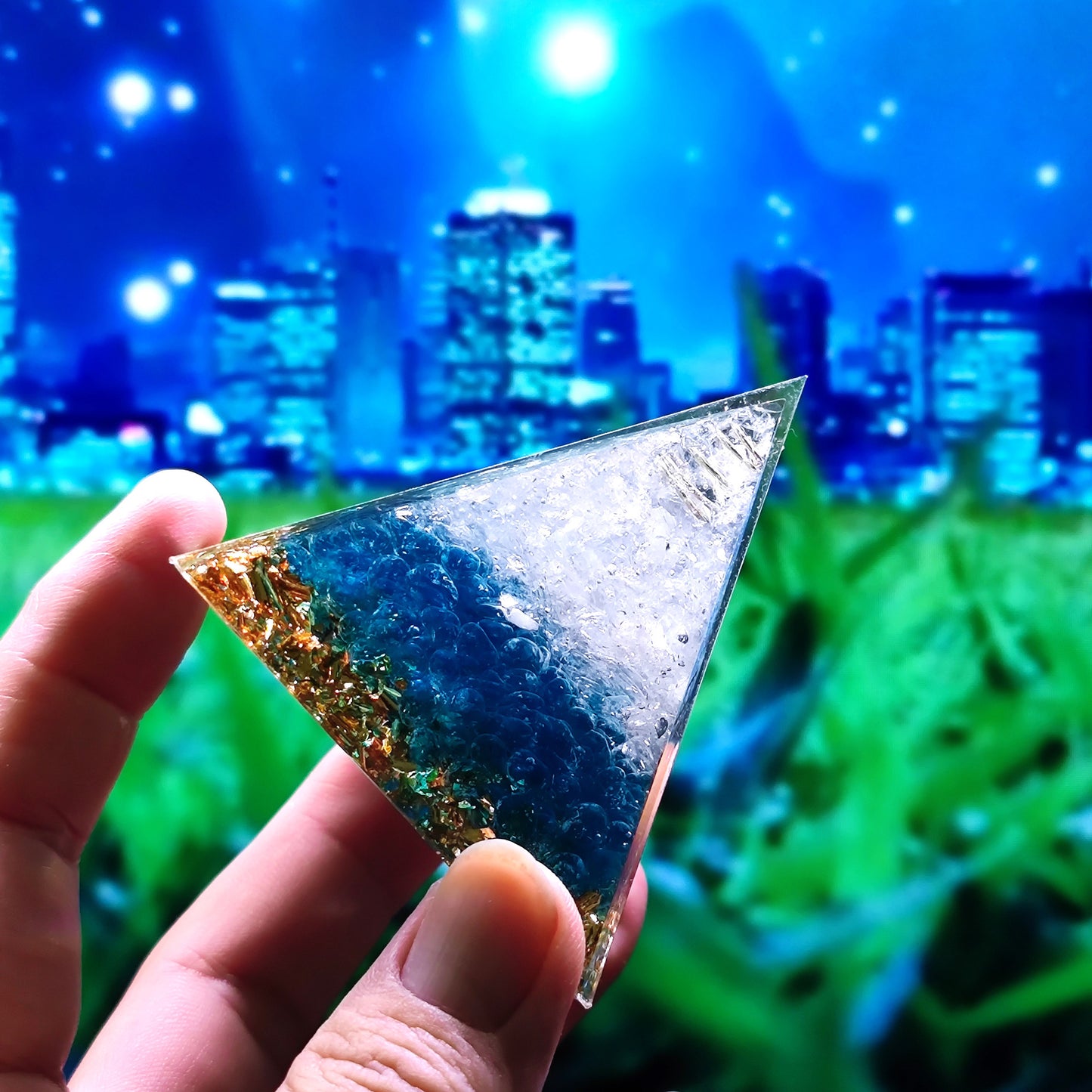 Crystal Ball Stone Pyramid Resin Home Decor Ornament