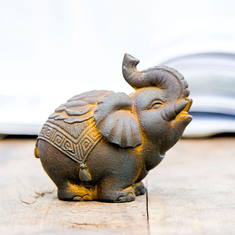 New Chinese-Style National-Inspired Fortune Elephant Ornament, Handcrafted Cast Iron-Like Decor for Study, Tea Pet, and Home Display Craft