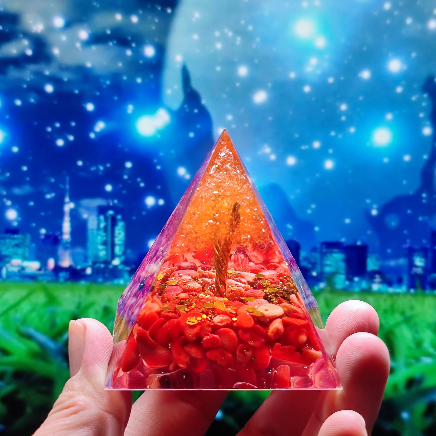 Crystal Ball Shard Pyramid Home Craft Resin Ornament