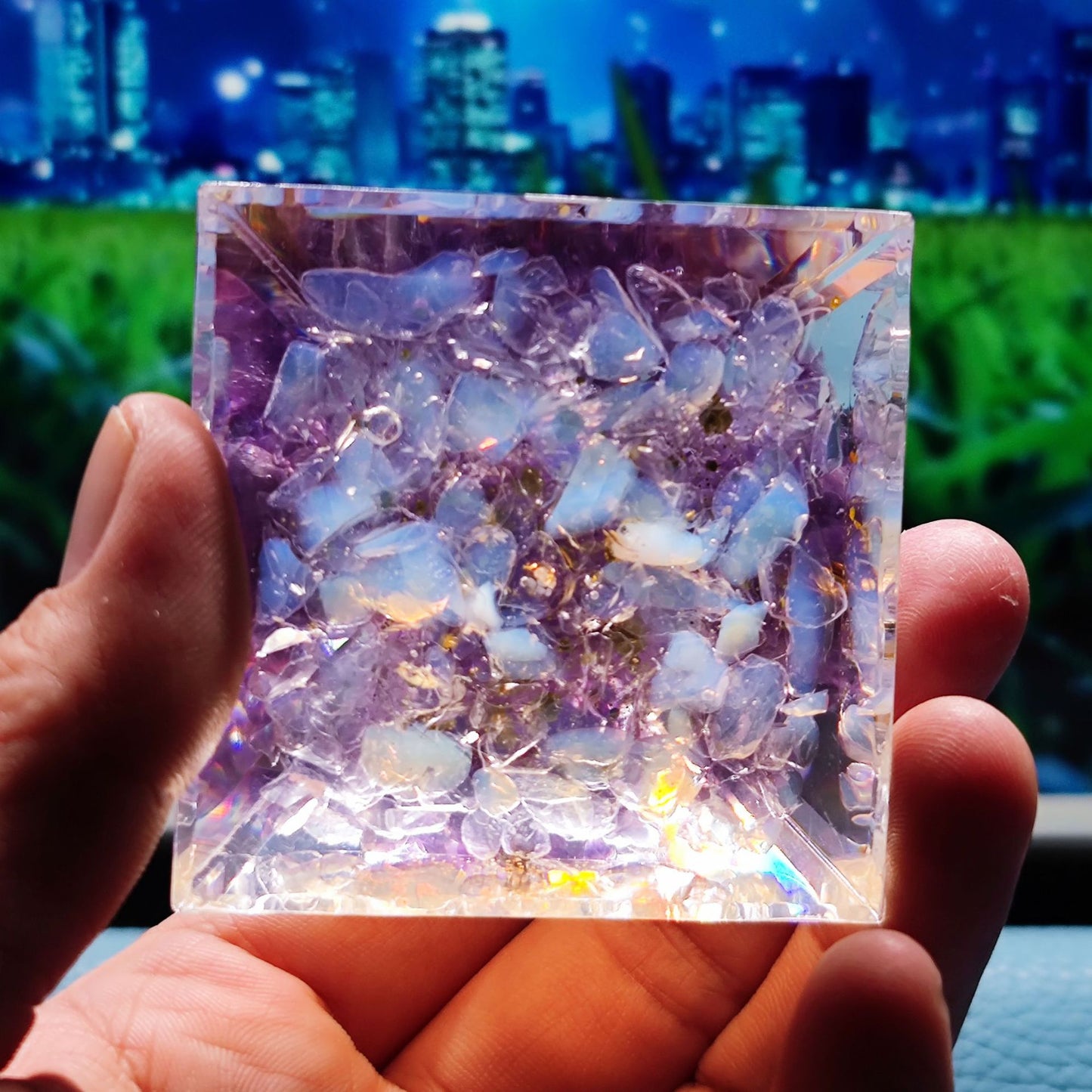 Crystal Ball Shard Pyramid Home Craft Resin Ornament