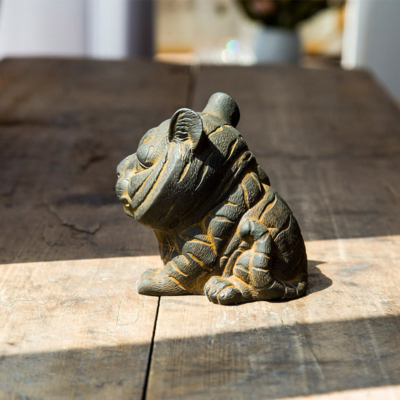 Handcrafted Cast Iron Sculpture Ornament for Office and Home Desktop Display: An Ingenious and Adorable Zodiac Tiger Figurine