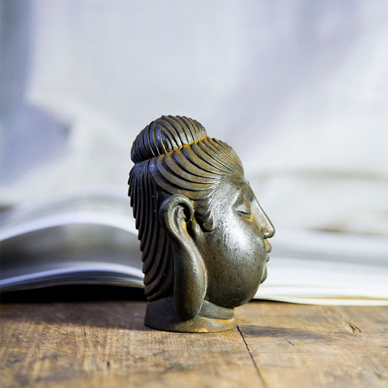 Chinese Zen-Inspired Creative Bodhisattva Buddha Head Ornament, Handcrafted Resin and Cast-Iron Style Home Decor for Study and Desk Display