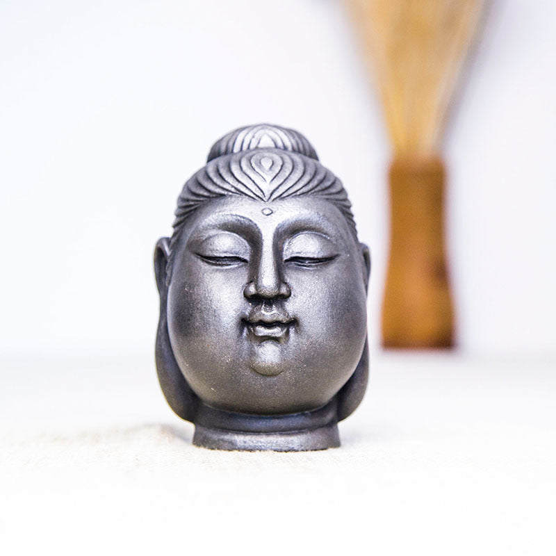 Chinese Zen-Inspired Creative Bodhisattva Buddha Head Ornament, Handcrafted Resin and Cast-Iron Style Home Decor for Study and Desk Display