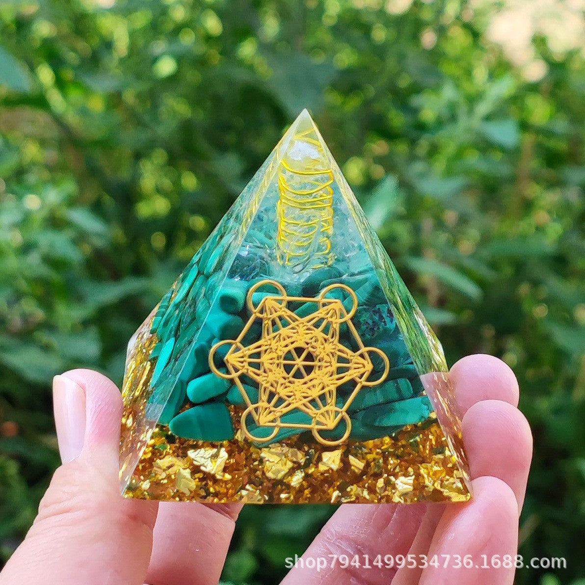 Crystal Ball Fragment Pyramid Home Craft Resin Ornament