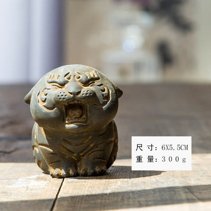 Handmade Sculpture, Creative Faux Cast Iron Mini Tiger Figurine, Chinese Zodiac Tiger, Cute Desktop Ornament