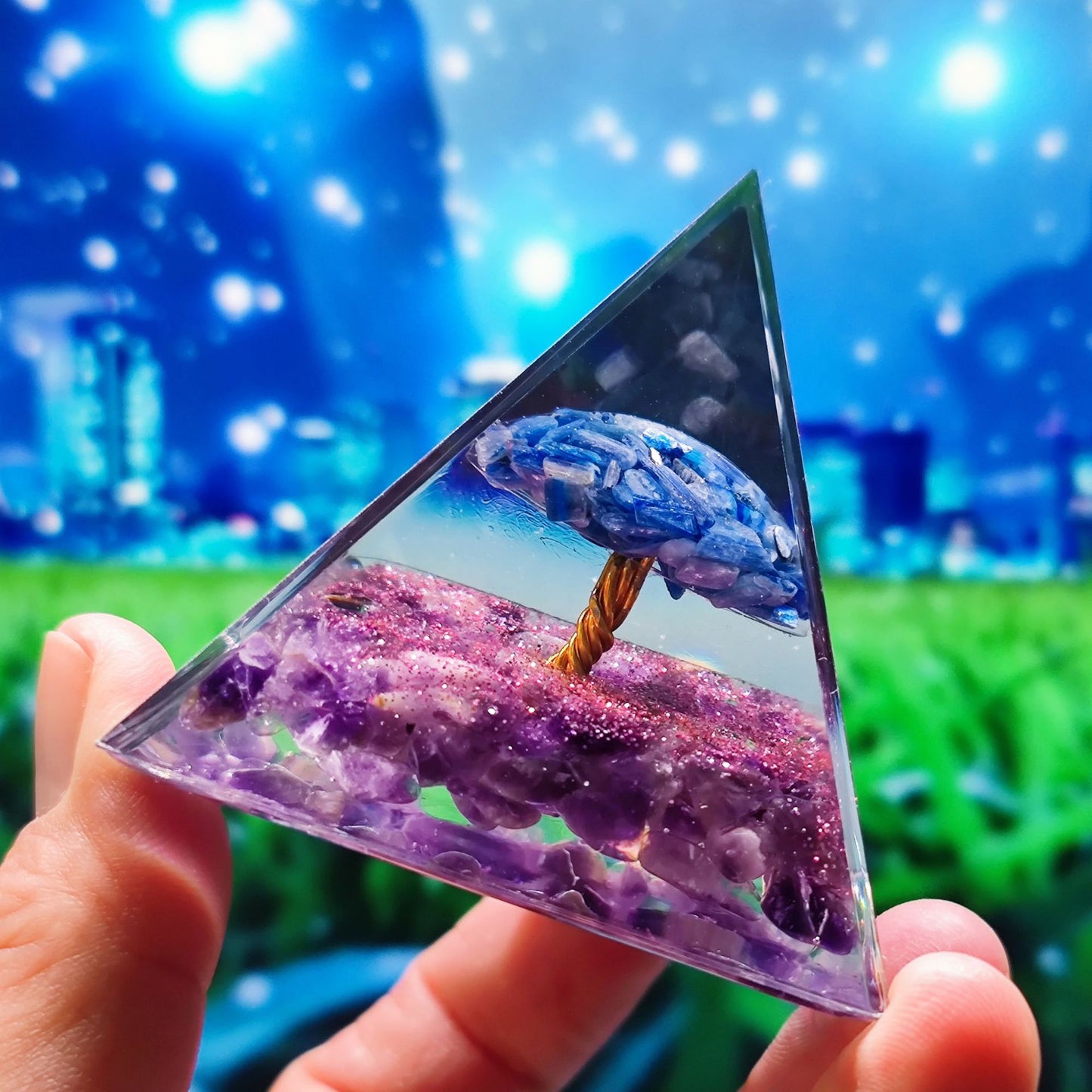 Crystal Ball Shard Pyramid Home Craft Resin Ornament