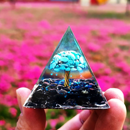 Crystal Ball Shard Pyramid Home Craft Resin Ornament