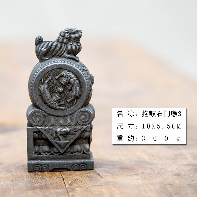 New Chinese-Style National-Inspired Cast Iron Imitation Drum Stone Doorstop Desktop Ornament, Handcrafted Tea Pet in Natural Finish